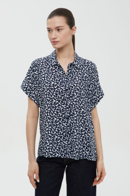 Блузка свободного силуэта с коротким рукавом