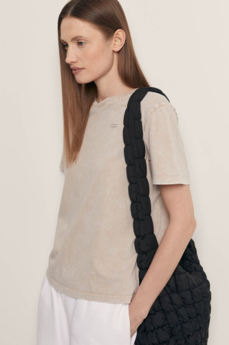 Футболка свободного силуэта из мягкого хлопка