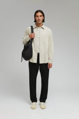 Брюки прямого кроя со складками