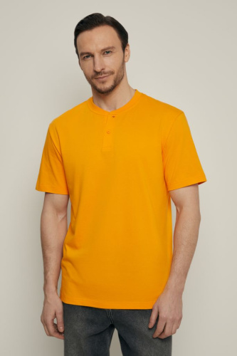 Базовое поло с воротником-стойкой