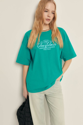 Оверсайз футболка с принтом