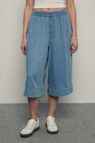 Джинсовые брюки-кюлоты из тенселя