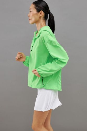 Ветровка с капюшоном из капсулы sport