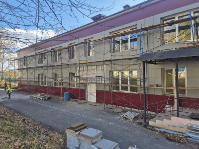 «Полюс Алдан» финансирует капитальный ремонт Детской школы искусств в Нижнем Куранахе / ЯСИА   