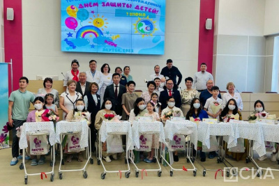 В Якутске прошла торжественная выписка малышей в День защиты детей / Мария Архипова Якутск Якутск Республика Саха (Якутия)