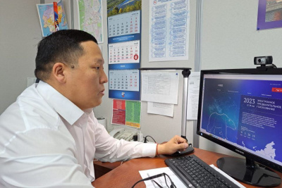 «Единая Россия»: больше 40 процентов кандидатов в праймериз — женщины / ЯСИА   