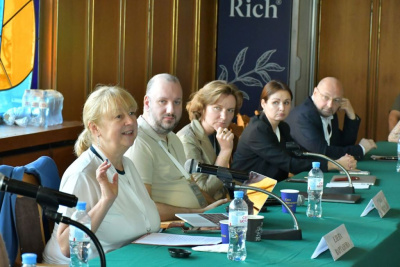 «ВСЯ РОССИЯ-2025». Журналистское образование и медиаисследования: что нужно индустрии и профессии? /    