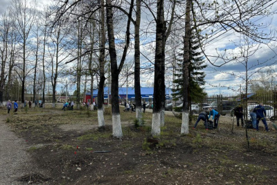 Сотрудники компании «Железные дороги Якутии» провели субботники / ЯСИА   