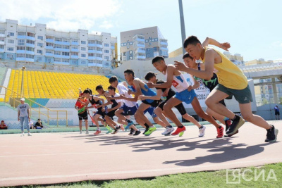 Определены первые чемпионы по легкой атлетике спартакиады учащихся Якутии / Дьулустаан Сергеев Якутск Якутск Республика Саха (Якутия)