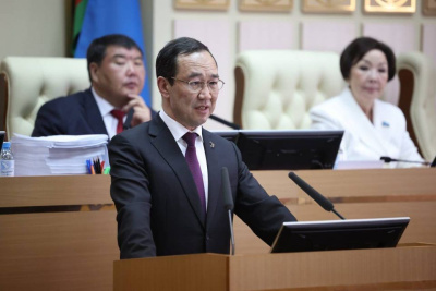 125 законодательных инициатив внес глава Якутии за пять лет в Ил Тумэн / Нарыйа Пахомова   