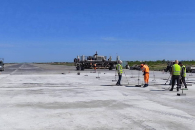 С 16 июня аэропорт Якутска сможет принимать среднемагистральные самолеты / ЯСИА Якутск Якутск Республика Саха (Якутия)