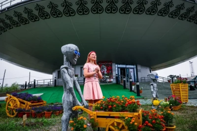 Проекты Хандыгской школы искусств: новый спектакль марионеток и цветущие яблони / ЯСИА   