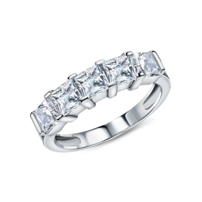 Золотое кольцо с бриллиантами выращенными