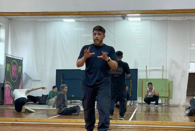 Лидеры российского брейкинга дали мастер-классы в Якутске / ЯСИА Якутск Якутск Республика Саха (Якутия)