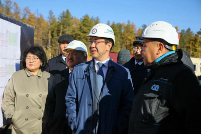 Строительство лечебного корпуса Нюрбинской ЦРБ идет с отставанием от графика / ЯСИА   