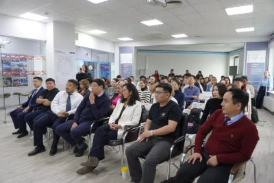 В Якутске прошел масштабный бизнес-семинар для предпринимателей республики / ЯСИА   