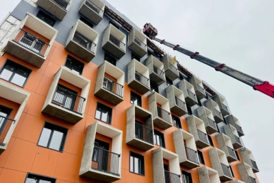 В Жатае проверили строительство ключевых социальных объектов и Жатайской судоверфи / ЯСИА   