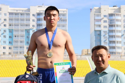 Игры Бэргэна. В Якутске выявили сильнейших многоборцев среди юношей и девушек / Дьулустаан Сергеев Якутск Якутск Республика Саха (Якутия)