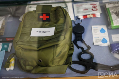 В Якутске открылась выставка «Живи!», посвященная медикам СВО / ЯСИА Якутск Якутск Республика Саха (Якутия)