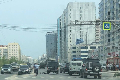 В Якутске на перекрёстке водитель внедорожника сбил велосипедиста / ЯСИА Якутск Якутск Республика Саха (Якутия)