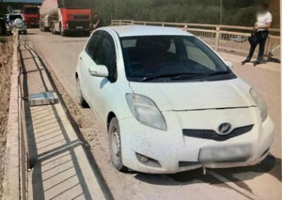 В отношении несовершеннолетних возбуждено уголовное дело по факту угона автомашины /    