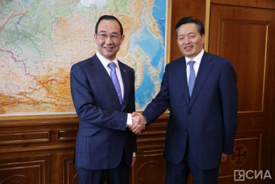 Глава Якутии обсудил перспективы сотрудничества с делегацией провинции Хэйлунцзян КНР / ЯСИА   