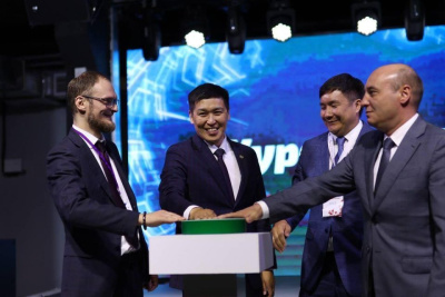 Мининноваций Якутии и платформа онлайн-курсов Lerna.ru обучат жителей региона ИТ-профессиям / ЯСИА   