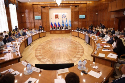 Правительство Якутии и Счётная палата расширяют конструктивное взаимодействие / ЯСИА   