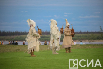 В Оймяконском районе завершается подготовка к Ысыаху Олонхо / ЯСИА Томтор Оймяконский Республика Саха (Якутия)