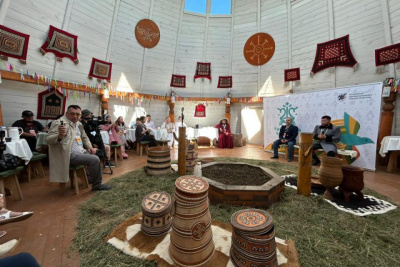 Более 1 млн рублей собрано в поддержу бойцов СВО в первый день Ысыаха Туймаады / ЯСИА   