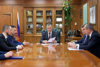 Юрий Трутнев: «Главный экзамен для госслужащего — это экзамен на преданность стране» / ЯСИА   