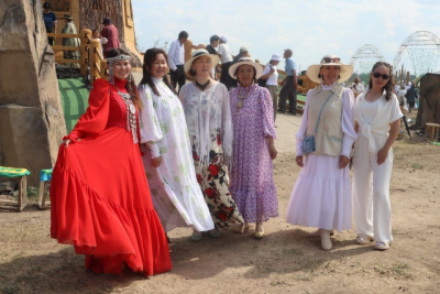 Фоторепортаж: Ысыах Олонхо - 2023 в лицах / Нарыйа Пахомова Томтор Оймяконский Республика Саха (Якутия)