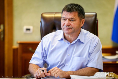 Андрей Тарасенко поздравил якутян с Днем работников морского и речного флота / ЯСИА   