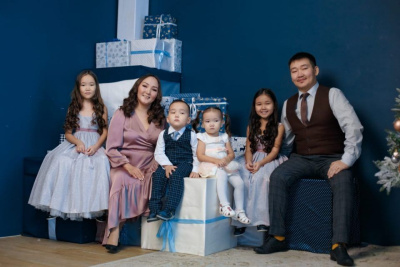 На финансовую поддержку семей с детьми в Якутии в 2023 году предусмотрено более 4 млрд рублей / ЯСИА   Республика Саха (Якутия)