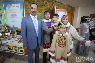 В Якутии семейные пары в возрасте до 25 лет будут получать единовременную денежную выплату / Нарыйа Пахомова   Республика Саха (Якутия)