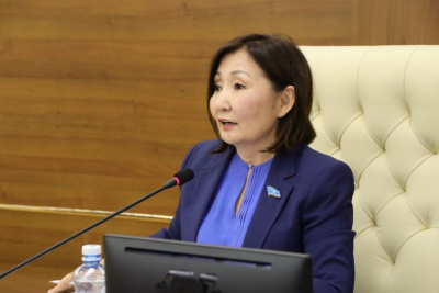 Алена Атласова: «Семейная политика, которую проводят в Якутии, приносит хорошие результаты» / ЯСИА   Республика Саха (Якутия)