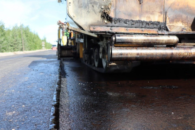 В Якутии на участке автодороги «Амга»  завершили укладку асфальта / ЯСИА   Республика Саха (Якутия)