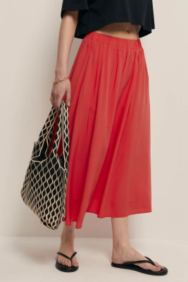 Юбка миди А-силуэта на резинке