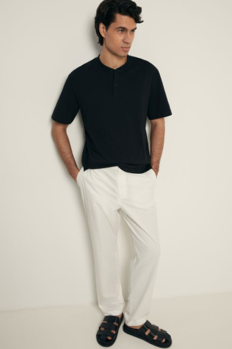 Базовое поло с воротником-стойкой