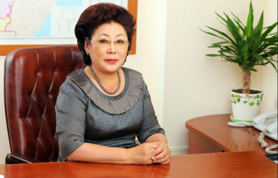 Феодосия Габышева: «Каждый результативный эффективный труд должен быть отмечен» / ЯСИА   