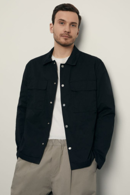 Ветровка из хлопка с нагрудными карманами