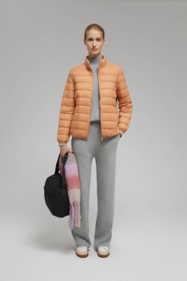 Стеганый пуховик с натуральным пухом