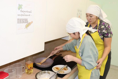 В Республиканском реабилитационном центре начался новый заезд членов семей участников СВО / ЯСИА   