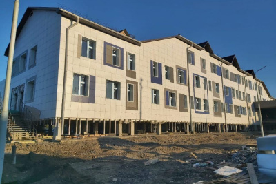 Строительная готовность больничного комплекса в селе Хонуу Момского района составила 53% / ЯСИА   