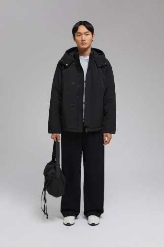 Утепленная куртка с капюшоном