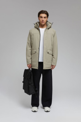 Утепленная парка с капюшоном