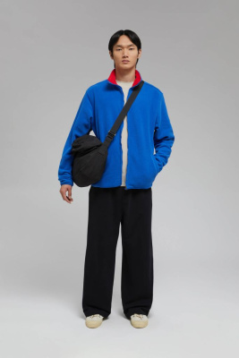 Толстовка на молнии