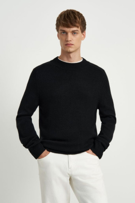 Джемпер прямого силуэта с добавлением шерсти