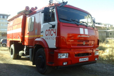 Поджог назван предварительной причиной пожара в многоквартирном доме в Якутске / ЯСИА Якутск Якутск Республика Саха (Якутия)