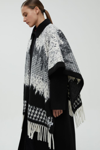 Пончо с принтом